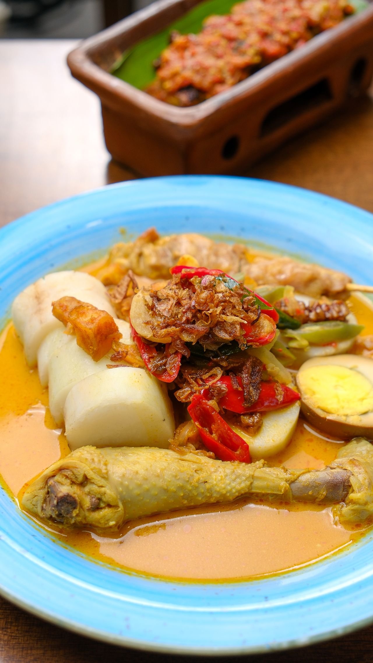 5 Rumah Makan Padang Favorit di Jogja, Rendangnya Otentik